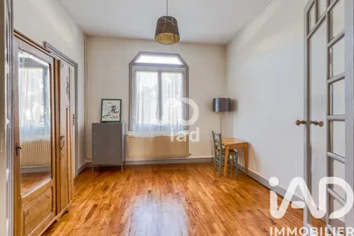 Townhouse in Bordeaux (33200)