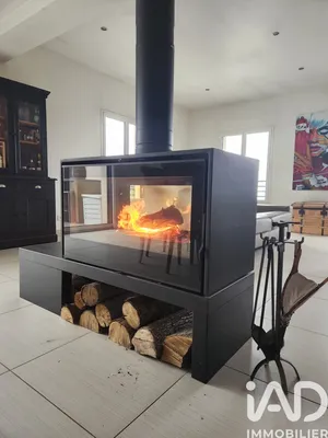 Architectural house in Chennevières-sur-Marne (94430)