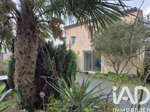 Maison de campagne à Angles (85750)