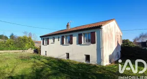 Village house in Ménigoute (79340)