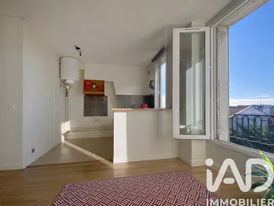 Apartment in Fontenay-sous-Bois (94120)
