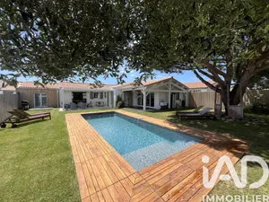 Maison à Sainte-Marie-de-Ré (17740)