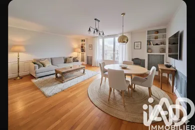 Apartment in Asnières-sur-Seine (92600)