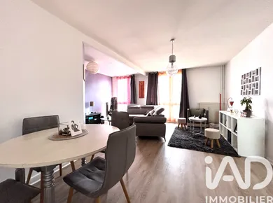 Apartment in Joué-lès-Tours (37300)