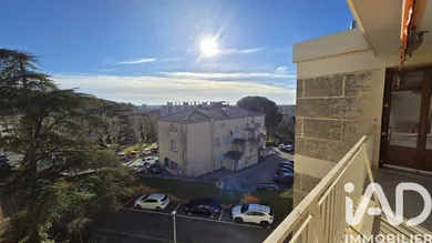 Appartement à Salon-de-Provence (13300)