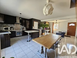 House in Montfort-le-Gesnois (72450)