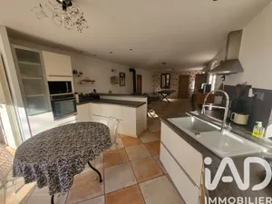 Apartment in Alès (30100)