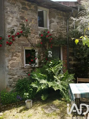 Park home in Auriat (23400)