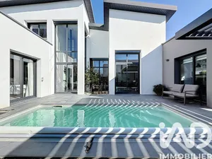 Maison traditionnelle à Saint-Herblain (44800)