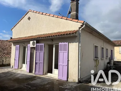 Building in Pertuis (84120)