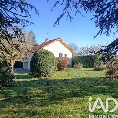 House in Saint-Just-le-Martel (87590)
