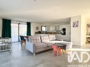 Traditional house in Buchères (10800)