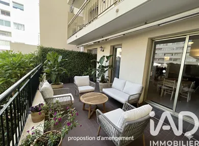 Apartment in Saint-Raphaël (83700)