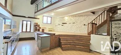 Building in Canet (11200)