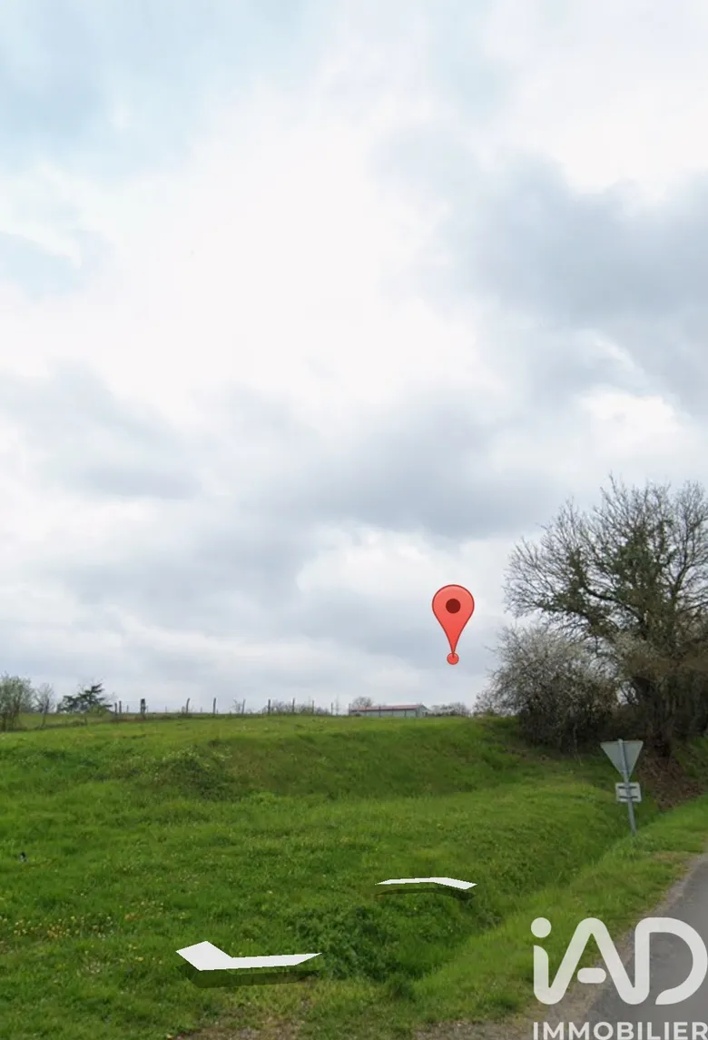 Terrain 2244 m² · à Brugheas · 82 500 €