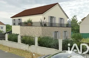 Building plot in Périgny (94520)