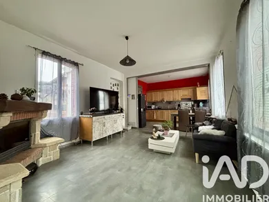 Townhouse in Caudebec-lès-Elbeuf (76320)