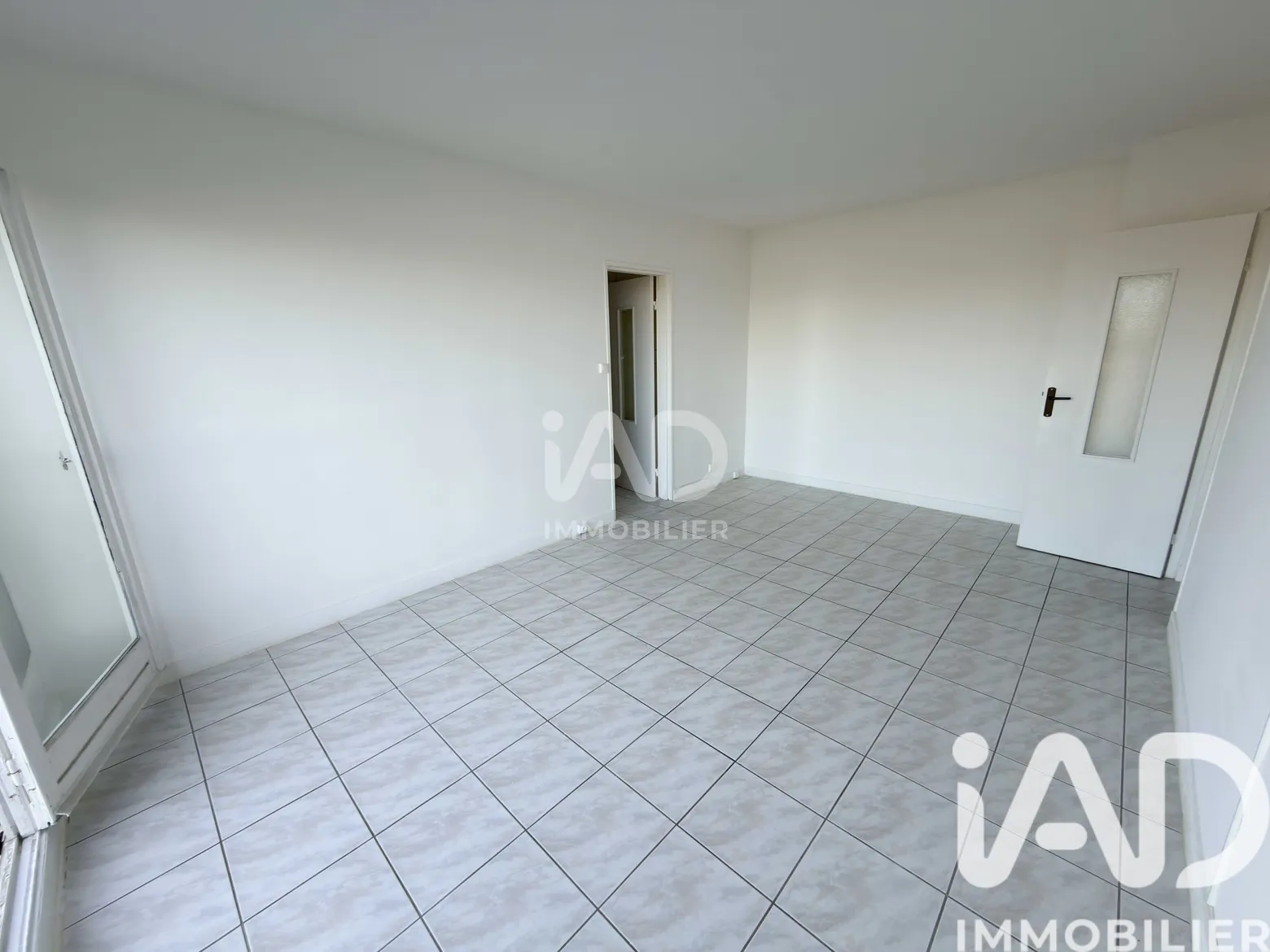 Vente appartement à Savigny — 3