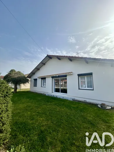 House in Lesperon (40260)