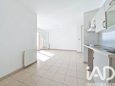 Apartment in Saint-Herblain (44800)