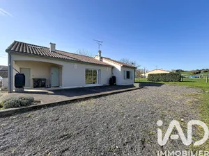 House in Saint-Martin-la-Pallu (86380)