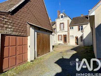 Townhouse in Château-Renault (37110)