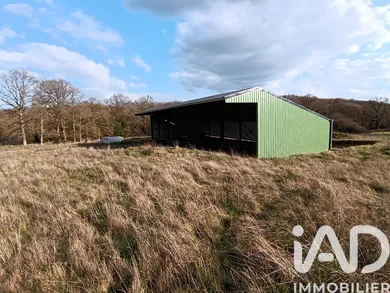 Farm land in Villiers-Saint-Benoît (89130)