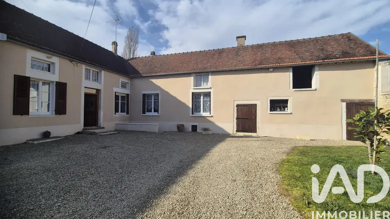 Maison 6 pièces 122 m² · à Thorey · 122 m² · 173 000 €