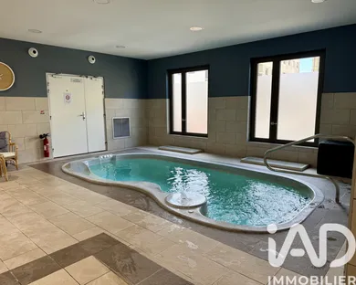 Appartement à Bordeaux (33300)