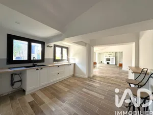 Longere in Mazeuil (86110)