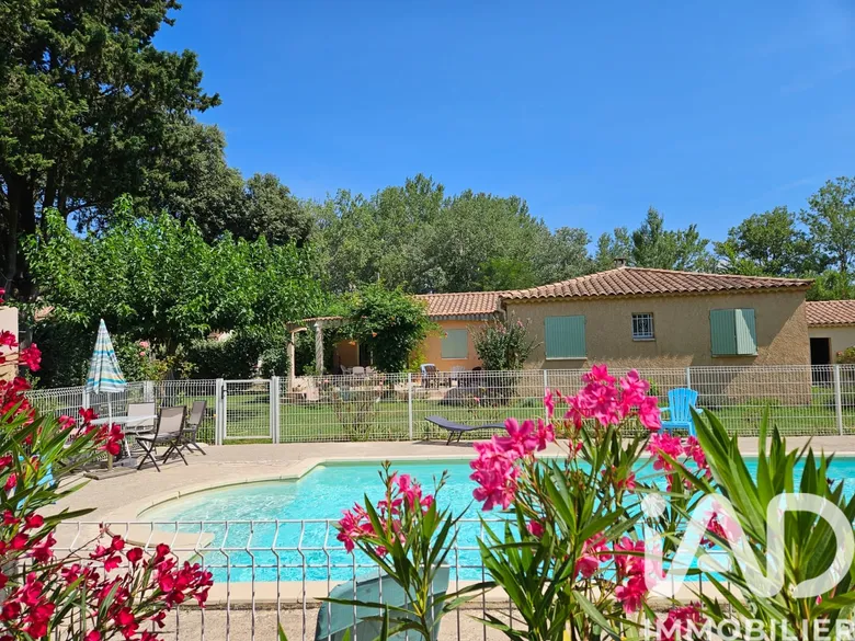 Maison 6 pièces 140 m² · à Orgon · 140 m² · 540 000 €