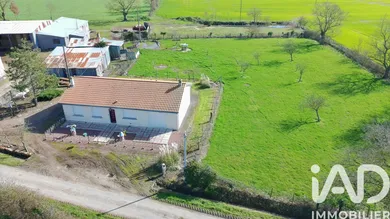 Maison à Val en Vignes (79290)