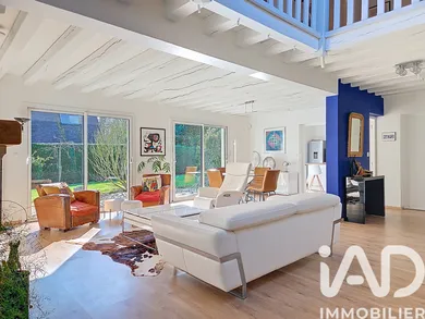 Maison à Mont-Saint-Aignan (76130)