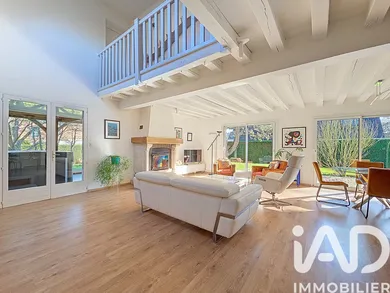 Maison à Mont-Saint-Aignan (76130)