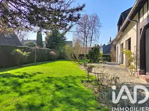 House in Mont-Saint-Aignan (76130)