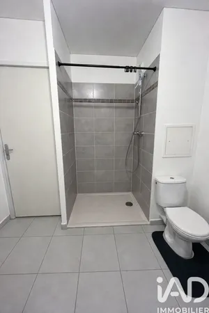 Apartment in Bondoufle (91070)