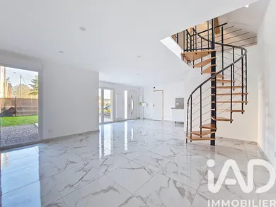 Maison à BOUCHAIN (59111)