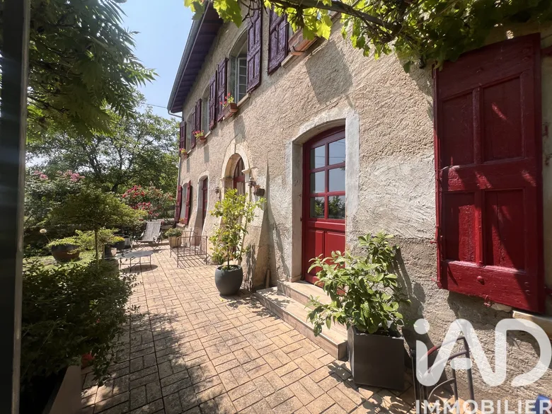 Maison 12 pièces 290 m² · à La Frette · 290 m² · 520 000 €