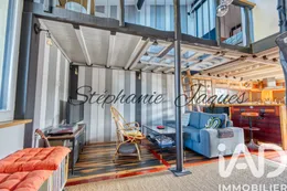 Apartment in Bordeaux (33100)