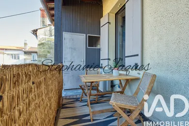 Appartement à Bordeaux (33100)