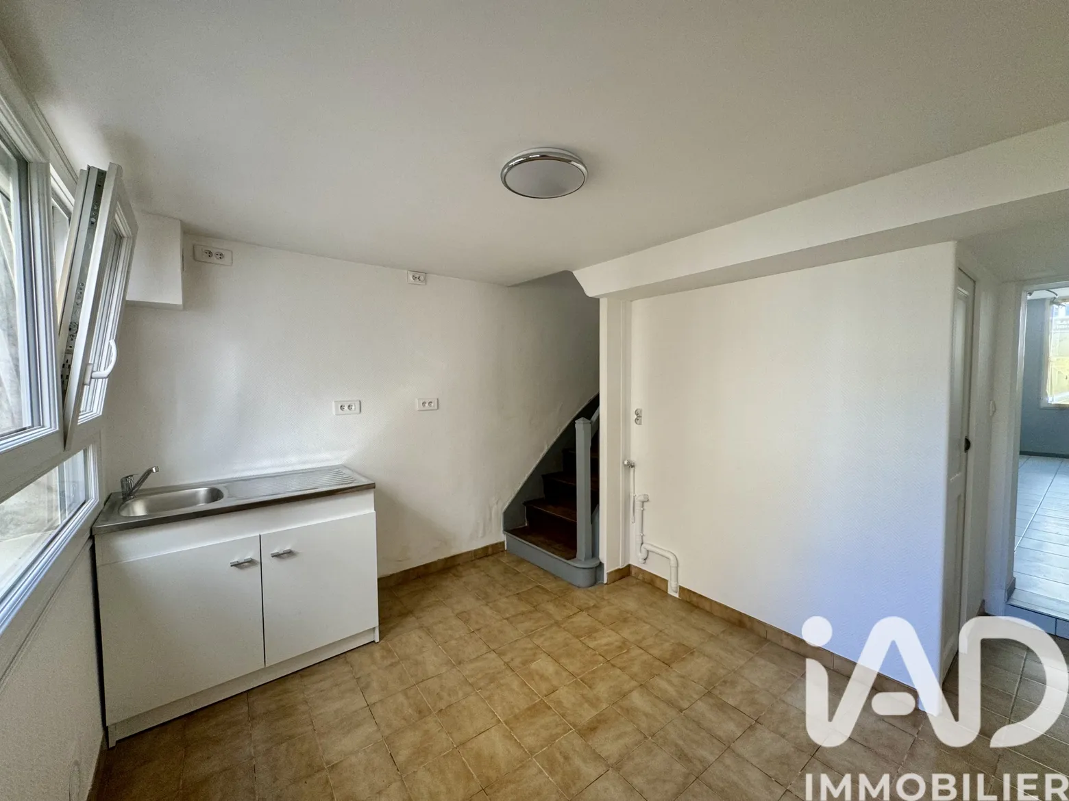Vente maison à Chinon (37500) : maison de ville 2 pièces 60 m² — 2