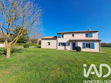 House in Sainte-Gemme (79330)