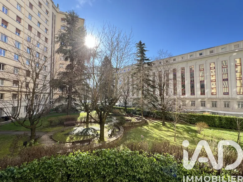 Appartement 6 pièces 106 m²