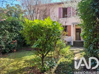 Townhouse in Lyon (69008)