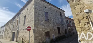 Immeuble à Gensac (33890)