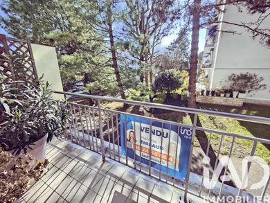 Apartment in Joué-lès-Tours (37300)