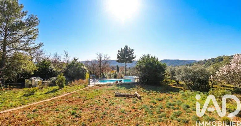 Maison 4 pièces 114 m² · à La Roquebrussanne · 114 m² · 495 000 €