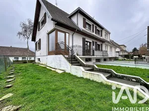 Maison traditionnelle à Doullens (80600)