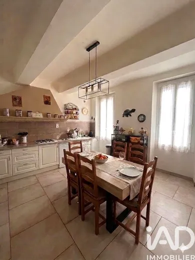 Maison de village à Carcès (83570)