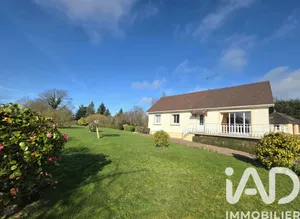 Maison à Saint-Amand (50160)